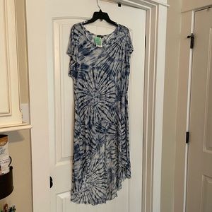 High/low blue tie dye tunic. Size 1x